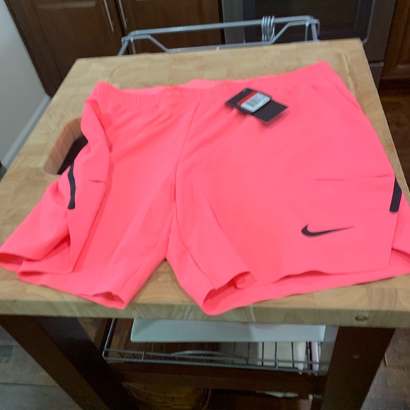 pink men nike shorts